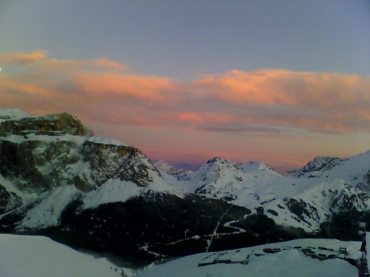 Majon De La Nona Hotel Pozza di Fassa Exterior foto